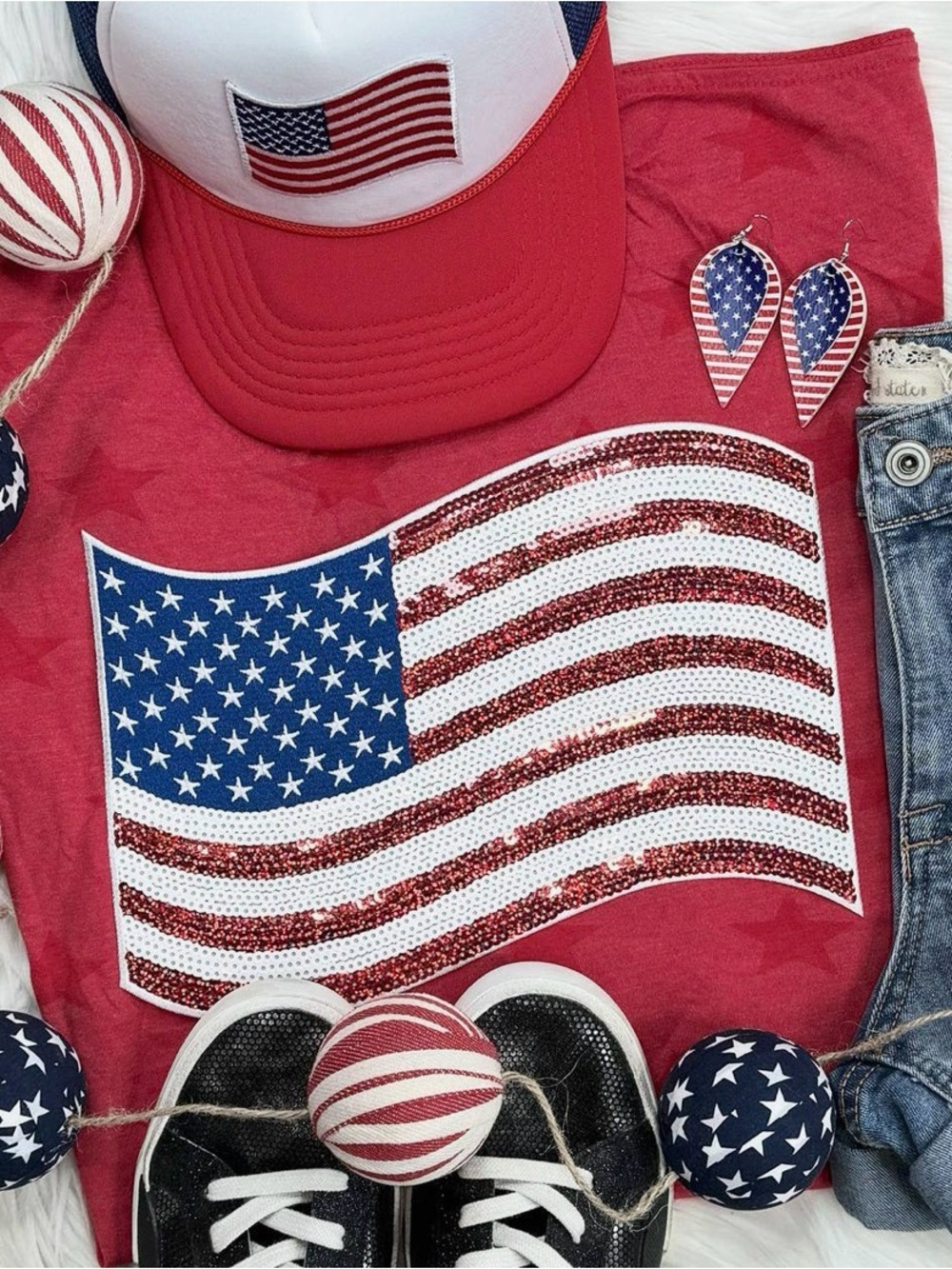 NWT!!! Trendy Tee Co. Sequined American Flag Tee in Red